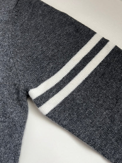 CASHMERE WOOL V-NECK SWEATER - GREY & WHITE