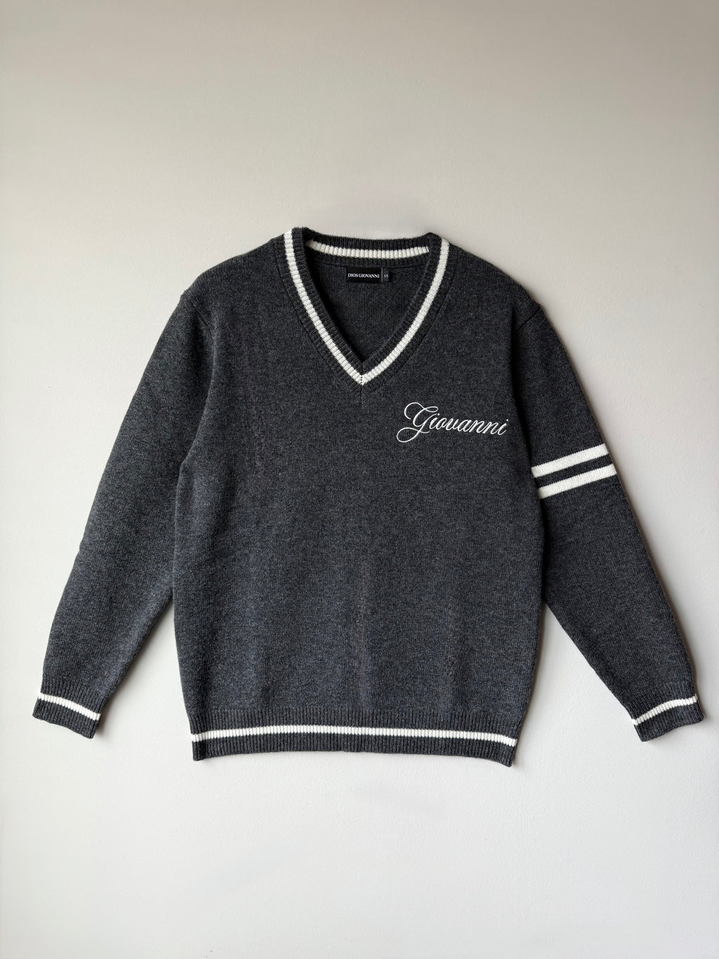 ITALIAN CASHMERE WOOL V-NECK SWEATER - DIOS GIOVANNI