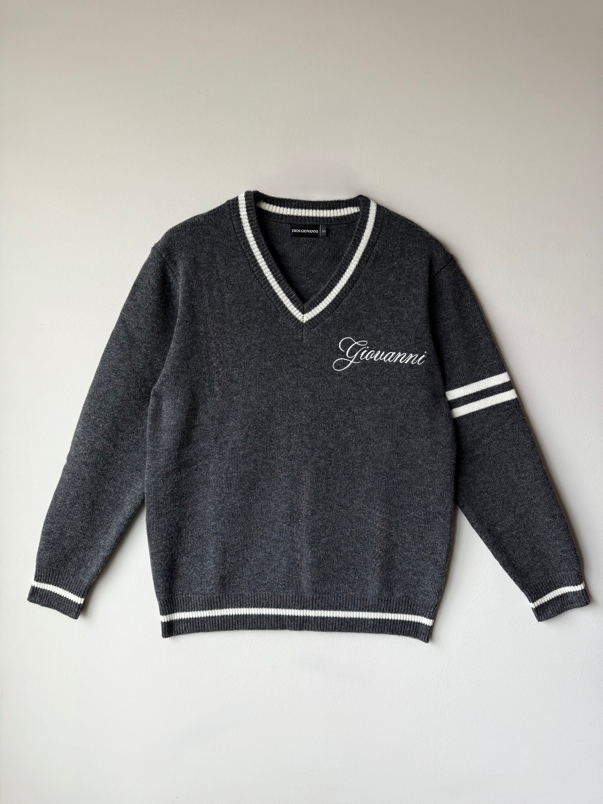 ITALIAN CASHMERE WOOL V-NECK SWEATER - DIOS GIOVANNI