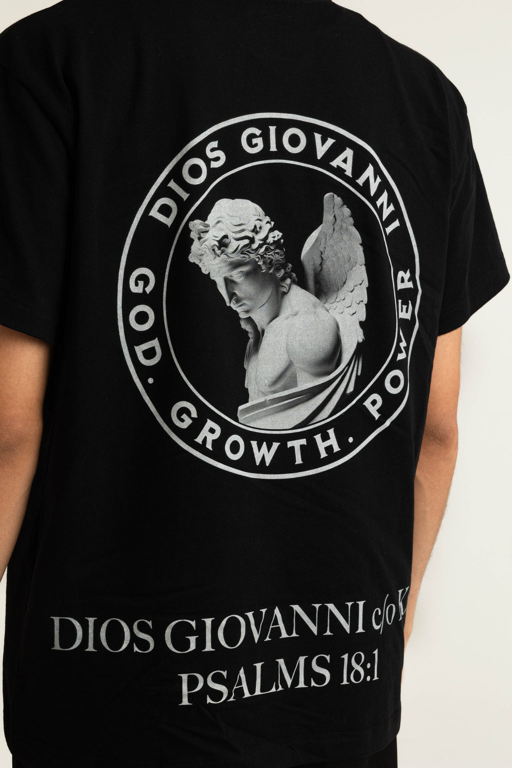 SIGNATURE LUXE OVERSIZED TEE