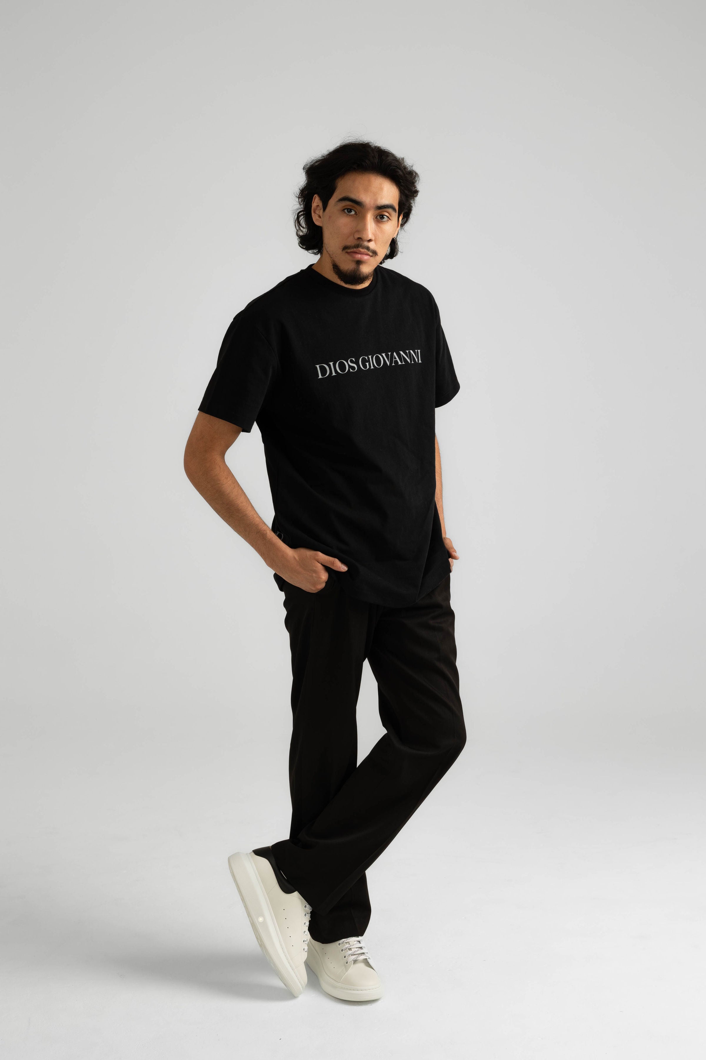 SIGNATURE LUXE OVERSIZED TEE