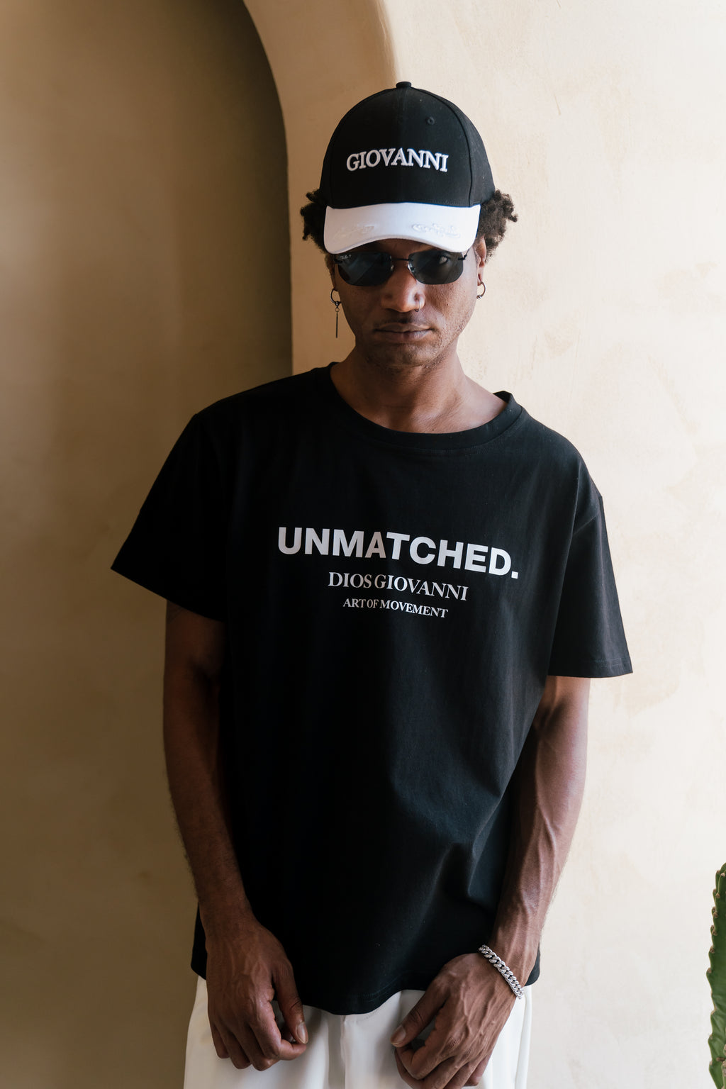 GIOVANNI UNMATCHED TEE DIOS GIOVANNI